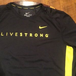 Black, Nike-Livestrong t-shirt! Men’s XL!
